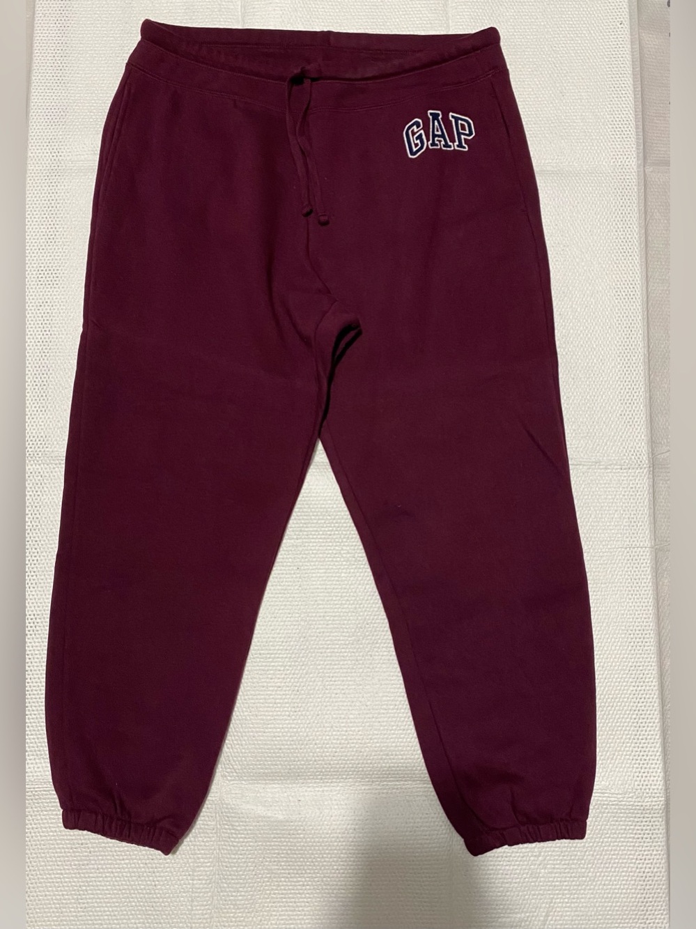 GAP Burgundy womens joggers with Logo
